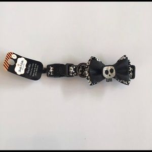 Skull and Bow Dog Collar